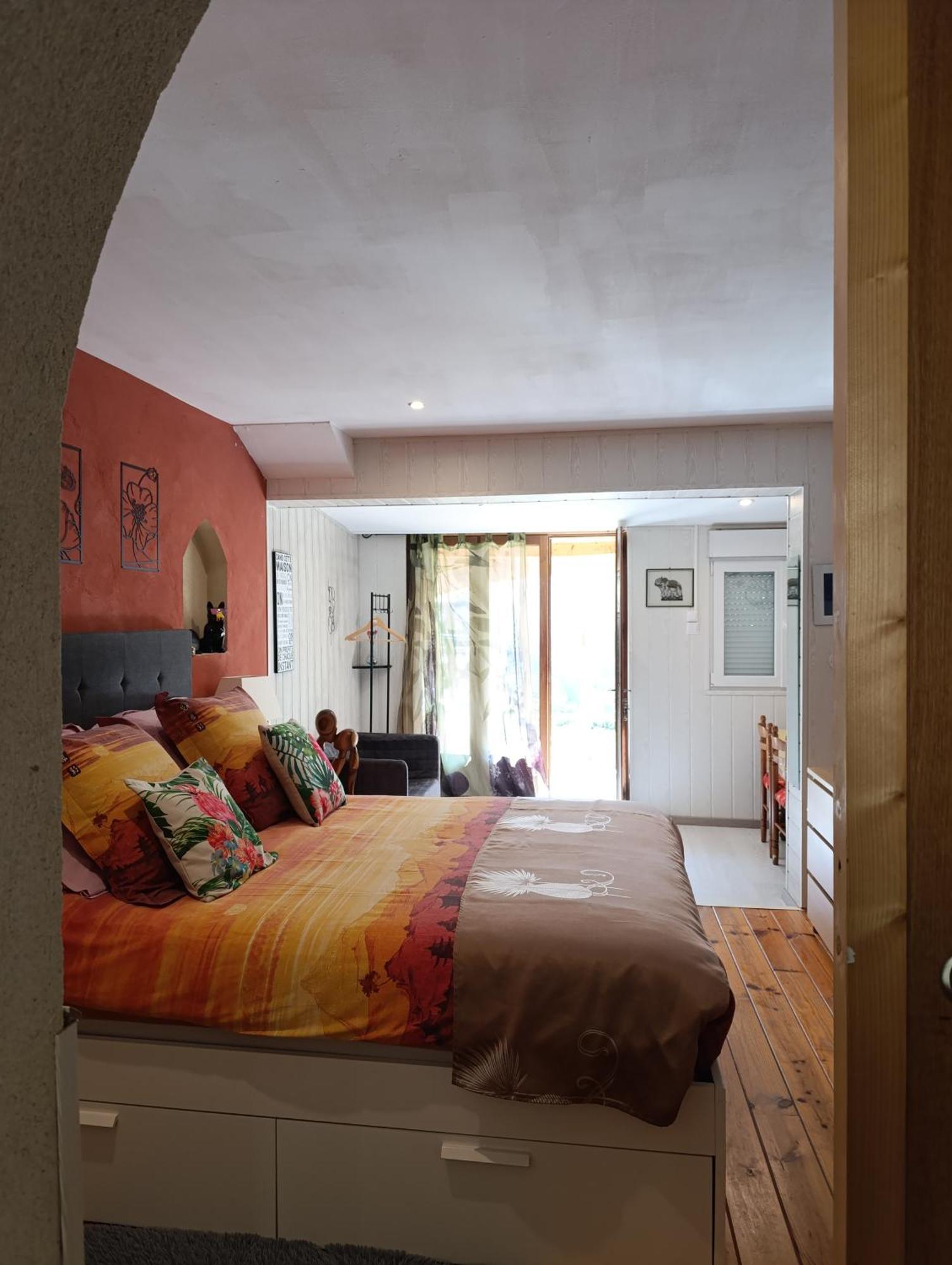 Le Frangipanier Hotel Le Barroux Quarto foto